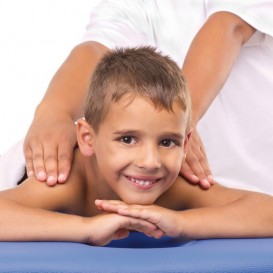 Bon Massage spécial pour les enfants à Pedras Salgadas SPA Nature Park