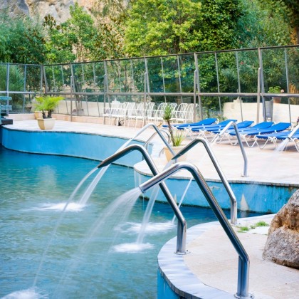 Voucher Piscina Termal, Aqualhama e Almoço no Balneario Alhama de Aragao