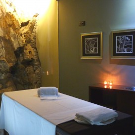 I'm giving you a Circuit, Massage and Facial at the Satsanga Spa Hotel Vila Gale Collection Douro