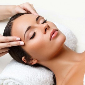 Facial Massage Anti Acne Cleansing in Spa Ohtels La Hacienda