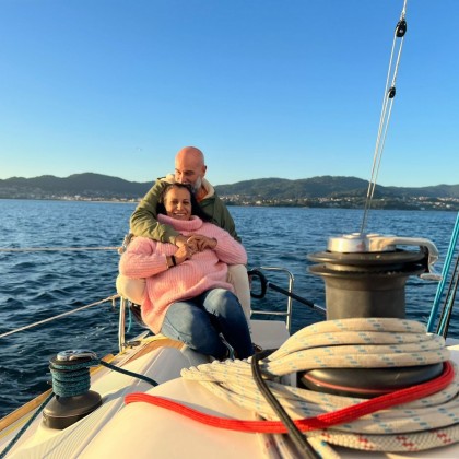 Bono Escapada Romántica en Velero por la Ria de Vigo