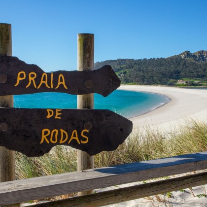 Vale Passeio de barco às Ilhas Cies com Piratas de Nabia