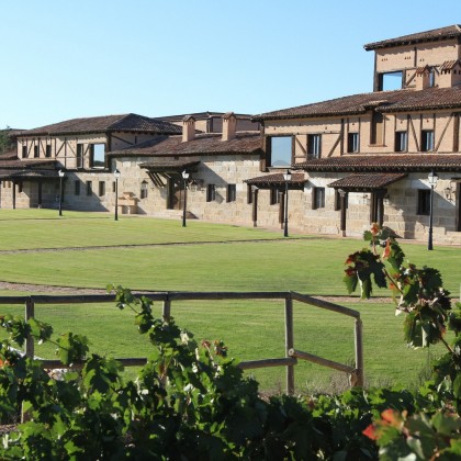 Bono Regalo Enoturismo Viña Arnaiz a la carta en Ribera del Duero