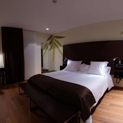 Escapade enoturistique dans hôtel de charme avec visite de cave à vin et dégustation