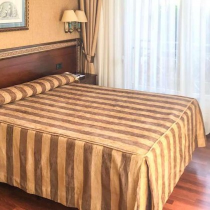 Escapadinha com jantar asturiano e detalhes de boas-vindas em Gijón com desconto em noites extras