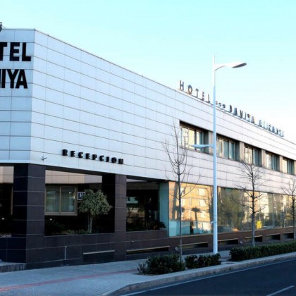 No more worries! Escape to Alicante with full board