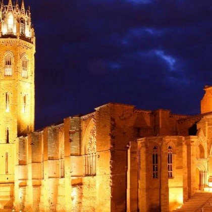 Romantic getaway with luxury spa and 5* details in quiet surroundings of Lleida