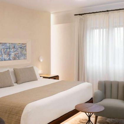 Romantic Getaway: Dinner, Spa and Details at Mas Tapiolas