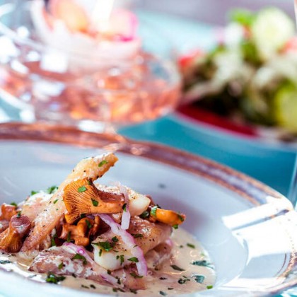 Gastronomy at the gates of Santiago de Compostela with discount on extra nights