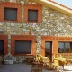 Gastronomy and culture: A getaway with a typical Zamoran dinner and cava next to the Castle of Peñausende