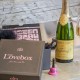 Luxury and romanticism in Suite with Hydromassage Bathtub, Love Box and Champagne