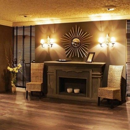 Luxury and romanticism in Suite with Hydromassage Bathtub, Love Box and Champagne