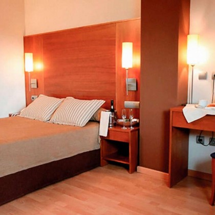 Hotel de 4 estrelas em Santa Fé, a dois passos de Granada
