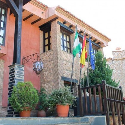 Gastronomic getaway with dinner at the gates of the Alpujarra of Granada and Almería