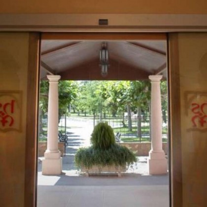 VIP getaway with wine tasting at Marqués de Cáceres winery