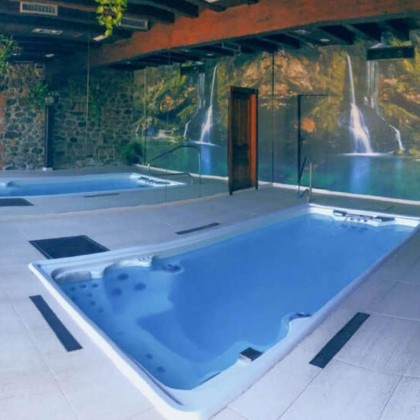 Escapada Relax con Spa privado y botella de cava en habitación con hidromasaje