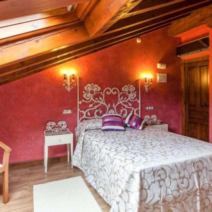 Escapada Relax con Spa privado y botella de cava en habitación con hidromasaje