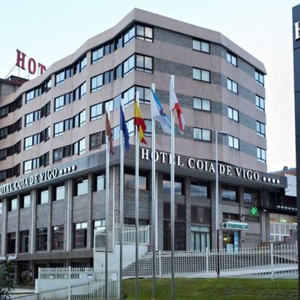 ¡Especial gastronómica en Vigo! con cena típica regional y parking