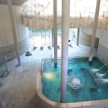 Offer in Panticosa: surround yourself with nature and enjoy a thermal experience.