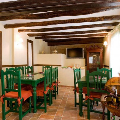 Descubre los aromas del Somontano con visita a una bodega de la región