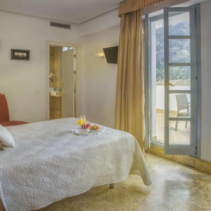 Escapadela em regime de meia pensão no sopé da Serra de Cazorla, Jaén
