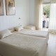 Offer in Cordoba with breakfast, swimming pool and parking included.