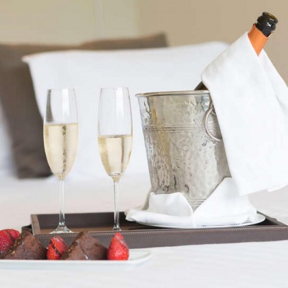 Romantic getaway with special dinner and spa on the Costa Brava