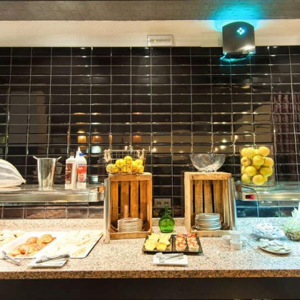 Escapada con cena en un hotel de estilo Vintage industrial en Mataró