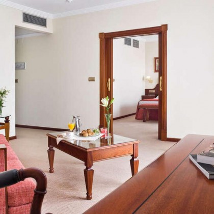 Suite de férias com banheira de hidromassagem num local encantador, no centro de Ferrol