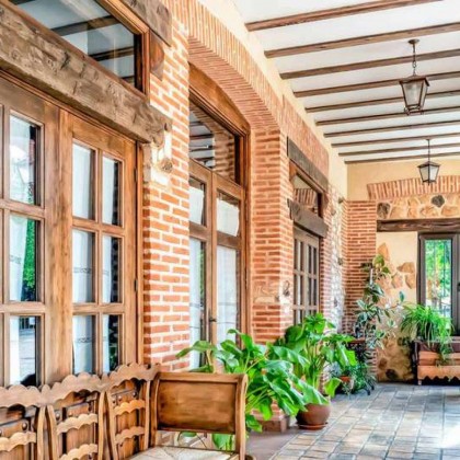 Romantic getaway in a typical La Mancha hotel in Daimiel