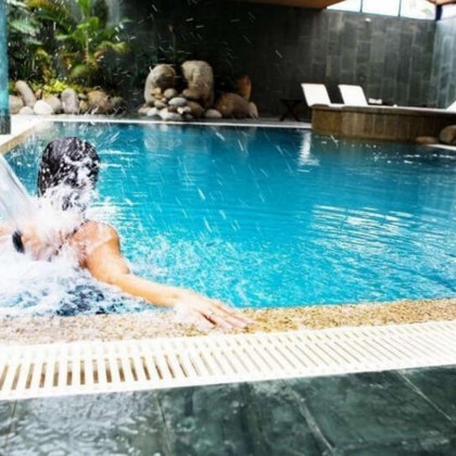 Family Special: Dinner and Spa Getaway in the Rías Baixas
