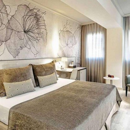 Escapadela relaxante com acesso a spa e bebidas no coração de Barcelona