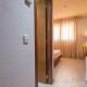 Cena, cava, bombones y pétalos de rosa en hotel con encanto al sur de Madrid