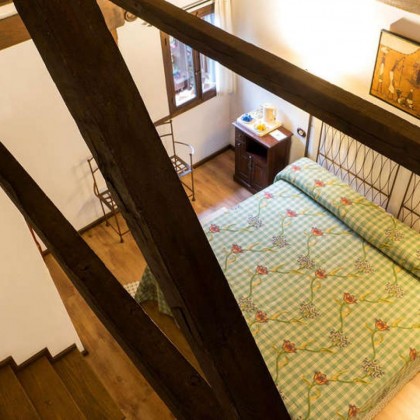 Rustic room getaway near Tablas de Daimiel