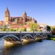 Se viaja de mota... este é o hotel ideal para si! às portas de Salamanca com pequeno-almoço incluído.