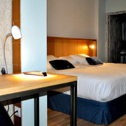 Escapada con desayuno incluido cerca del casco antiguo y de la oficina de turismo de Celanova
