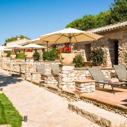 Special Offer: Dinner getaway, romantic room and spa access in Majorca