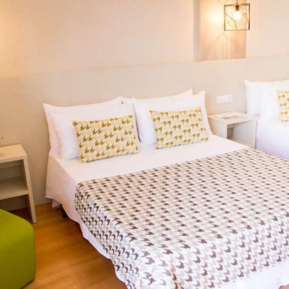 Discover the Costa Brava in Lloret de Mar with Full Board (from 3 nights)