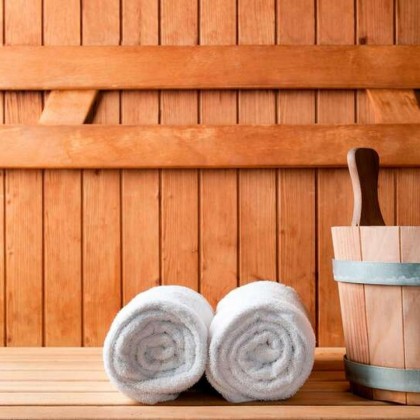 Special relaxation for couples in a 5* boutique hotel in Xerta with private access to the spa