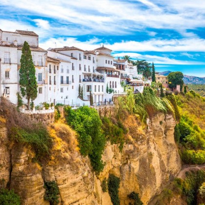 Hotel en el centro histórico de Ronda con desayuno y vino espumoso