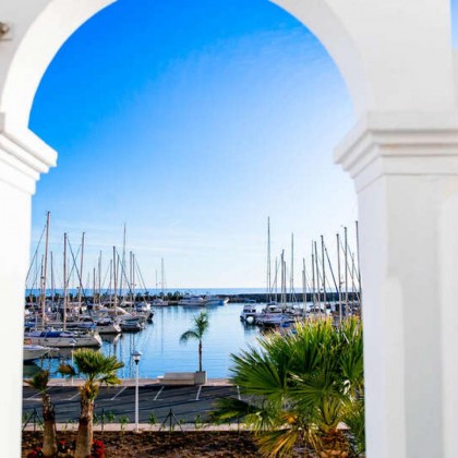 Relaxing getaway with access to the spa and sea views in Aguadulce, Almería