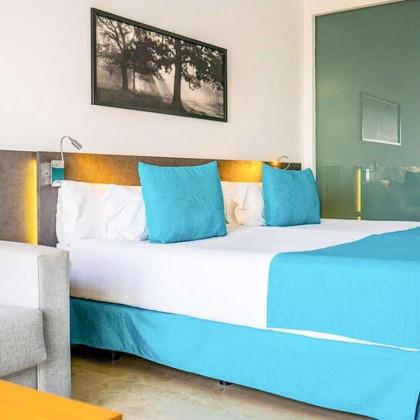 Relaxing getaway with access to the spa and sea views in Aguadulce, Almería