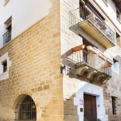 One getaway uncastillo, discovering the Medievo