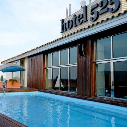 Getaway in the Mar Menor with breakfast, bottle of wine and access to the relaxation area