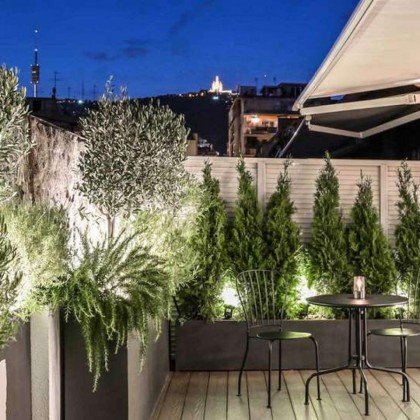 Descubra o encanto de Barcelona: num quarto superior, com gin tónico e check-out tardio