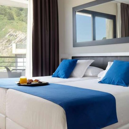 Relaxing getaway with access to the Thalasso on the Basque Coast
