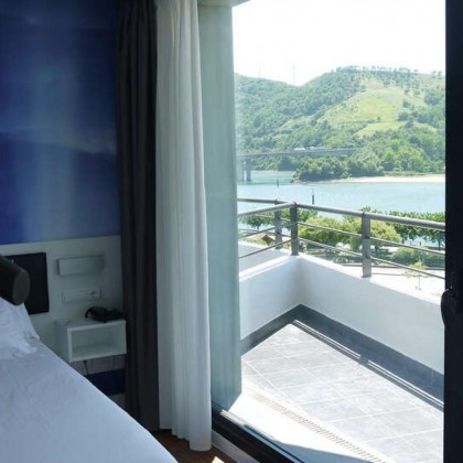Relaxing getaway with access to the Thalasso on the Basque Coast