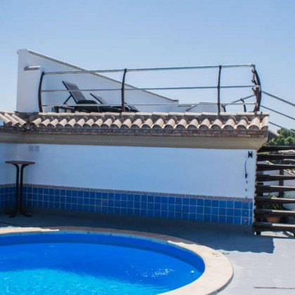 Escapada Romántica en suite con Bañera hidromasaje en la habitación y cava en Baeza