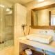 Détendez-vous dans le Parc Naturel de Serralada dans un hôtel 5* avec accès aux Bains arabes AIRE