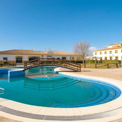 Escape to Villanueva de la Serena with half board and car park